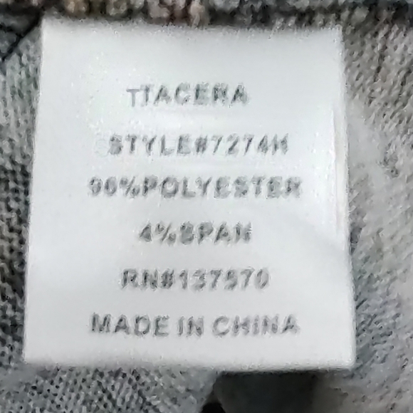 Chevron Patterned Zip-Up Jacket - Picture 4 of 4